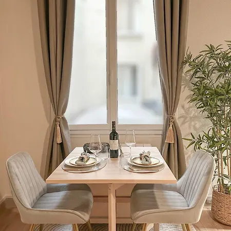 Appartamento Charming & Unique In Le Marais Parigi