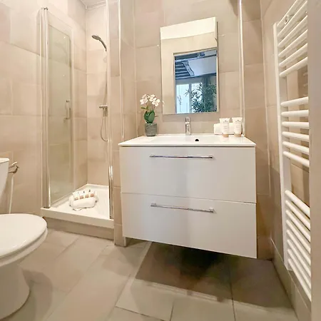 Charming & Unique In Le Marais Apartman Párizs